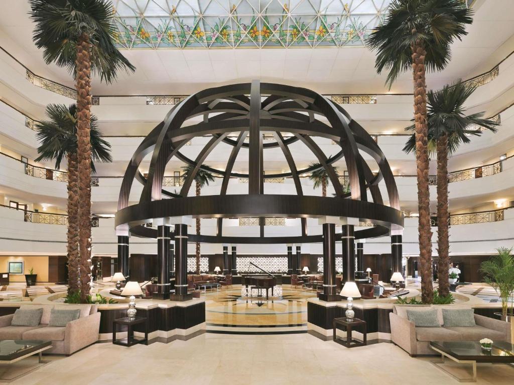 Movenpick Grand Al Bustan