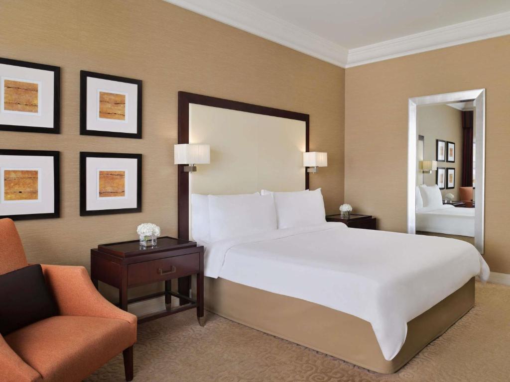 Movenpick Grand Al Bustan
