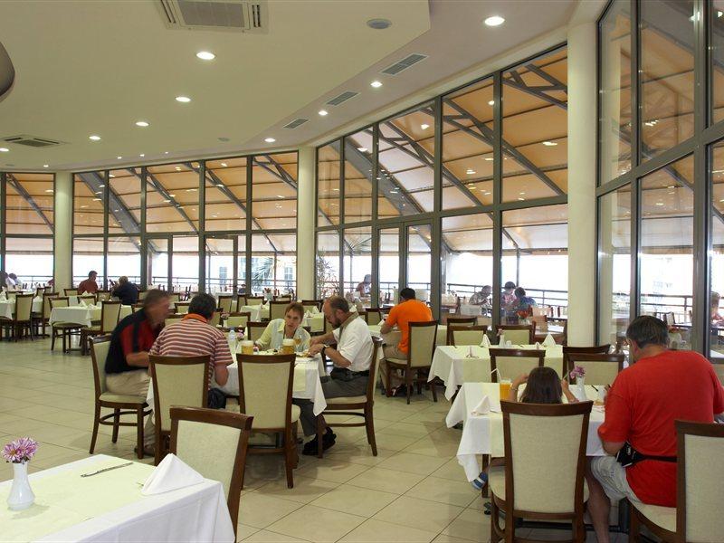 Golden Beach Park Hotel