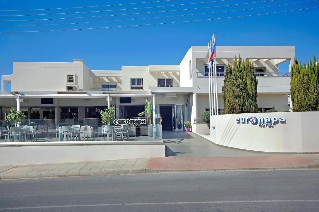 Euronapa Hotel Apartments