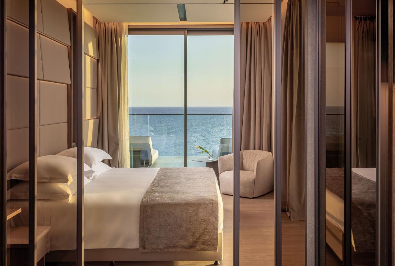 Amathus Beach Hotel Limassol gallery 3