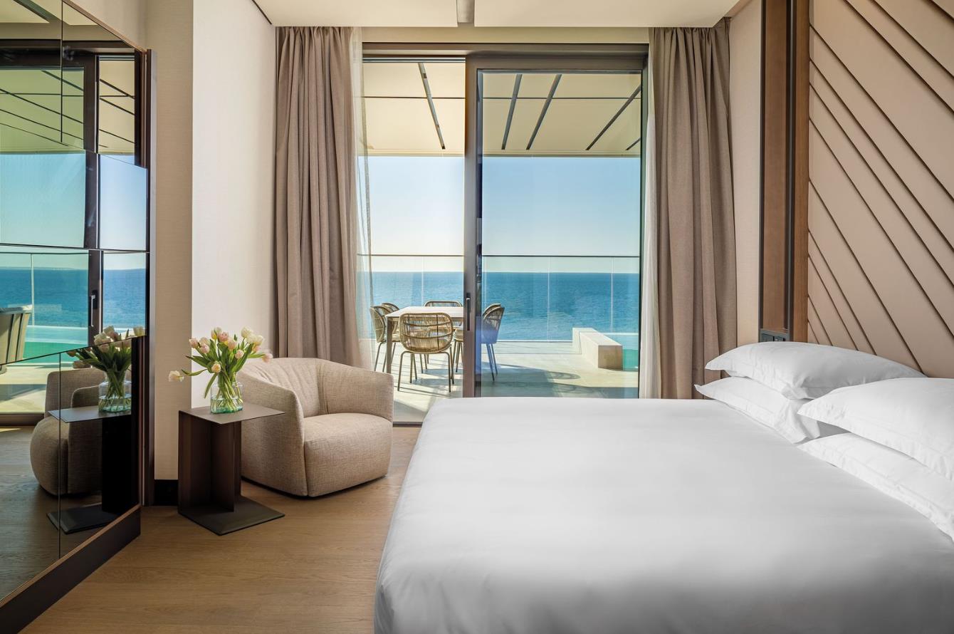 Amathus Beach Hotel Limassol gallery 22