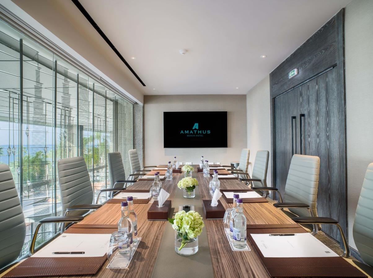 Amathus Beach Hotel Limassol gallery 9