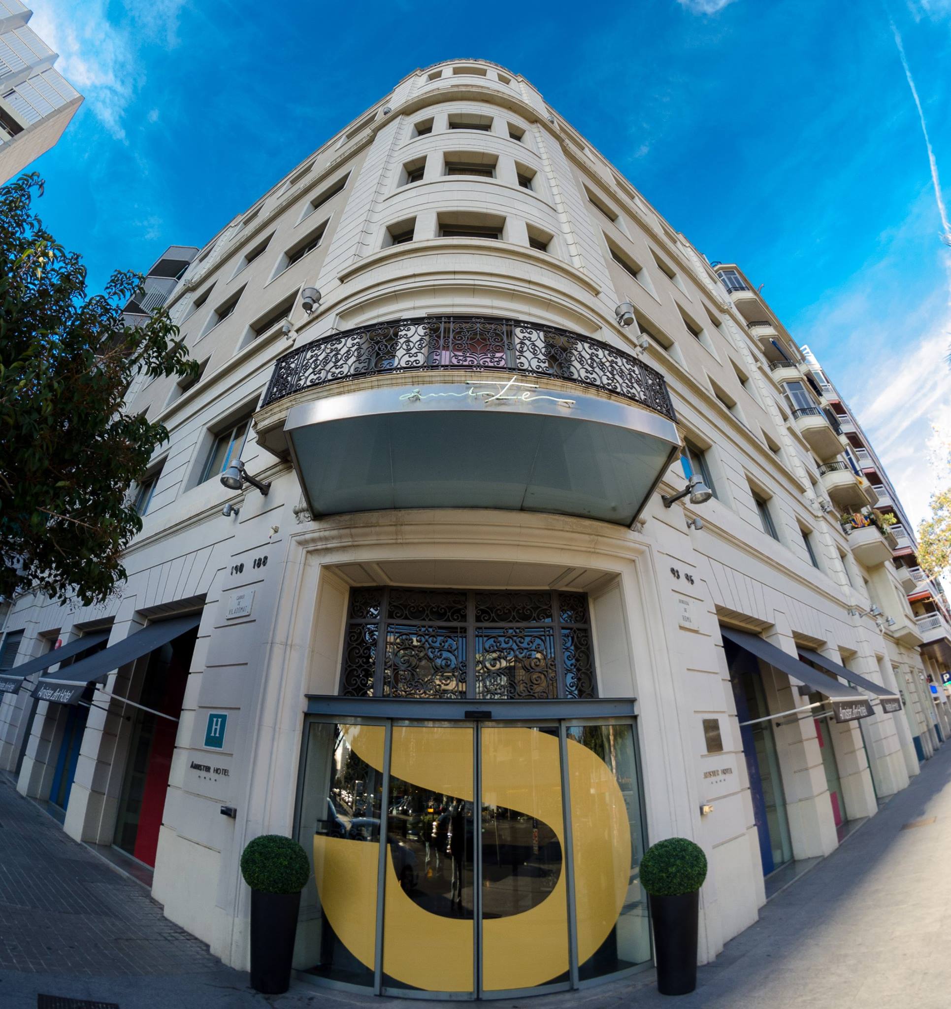 Sercotel Amister Art Hotel
