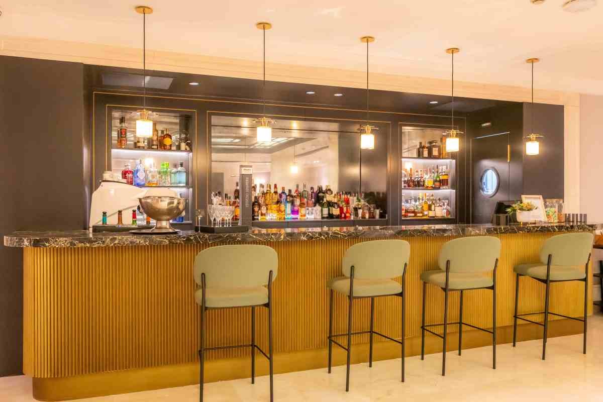 Abba Balmoral Hotel
