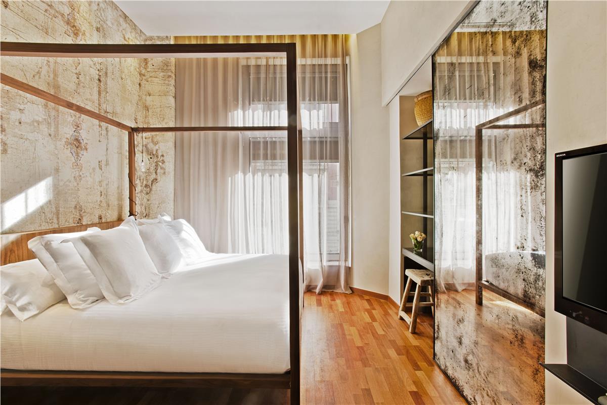 Claris Barcelona Hotel 5*Gl