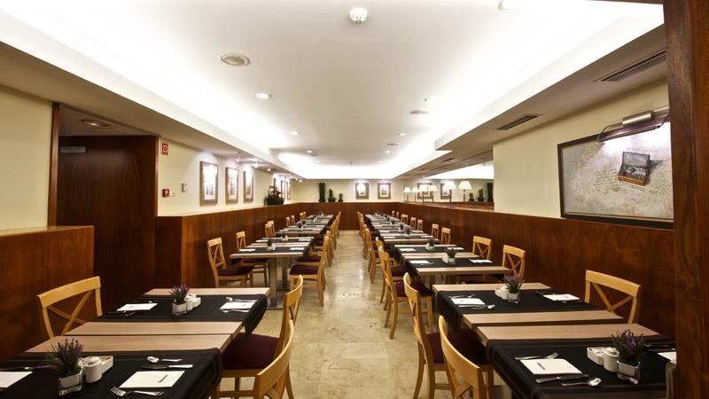Catalonia Born Hotel