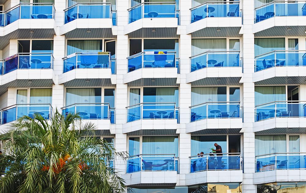Blau  Apartments