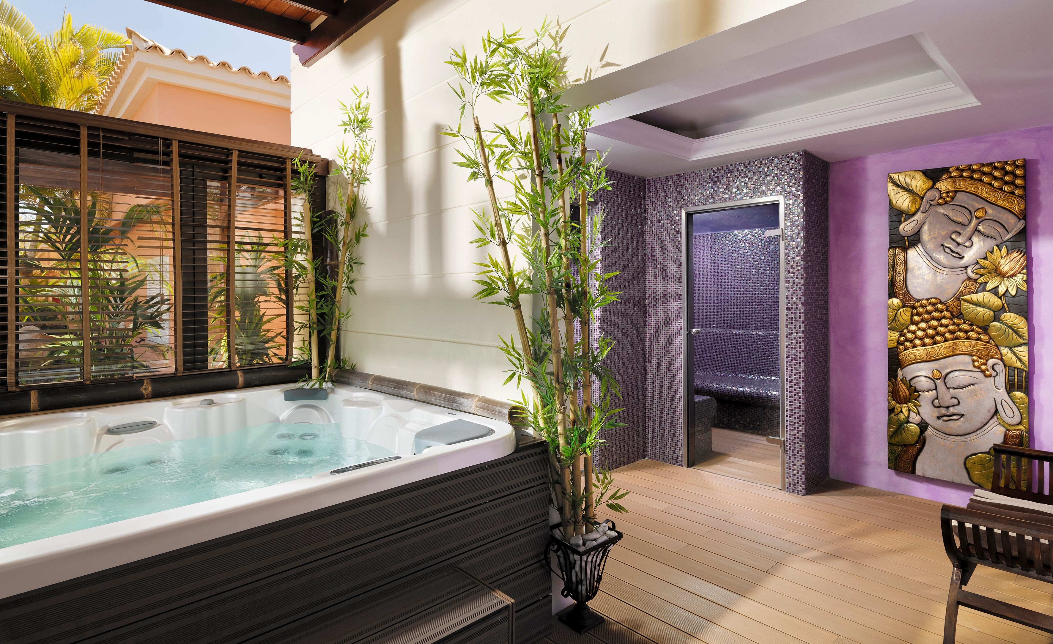 Green Garden Resort And Suites