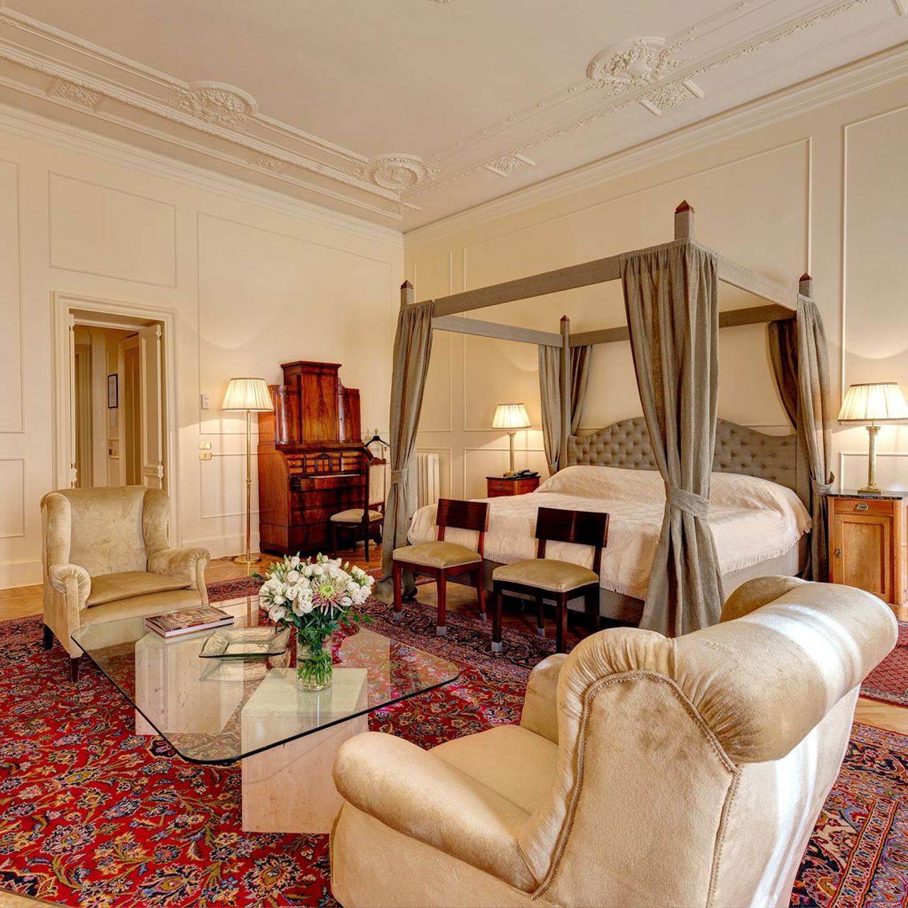 Grand Hotel Plaza