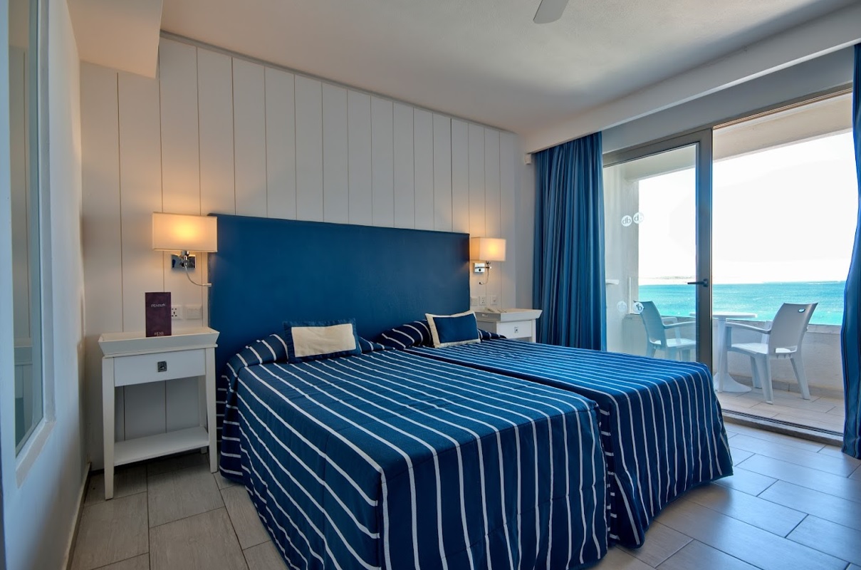 db Seabank Resort + Spa — Mellieha, Malta Island