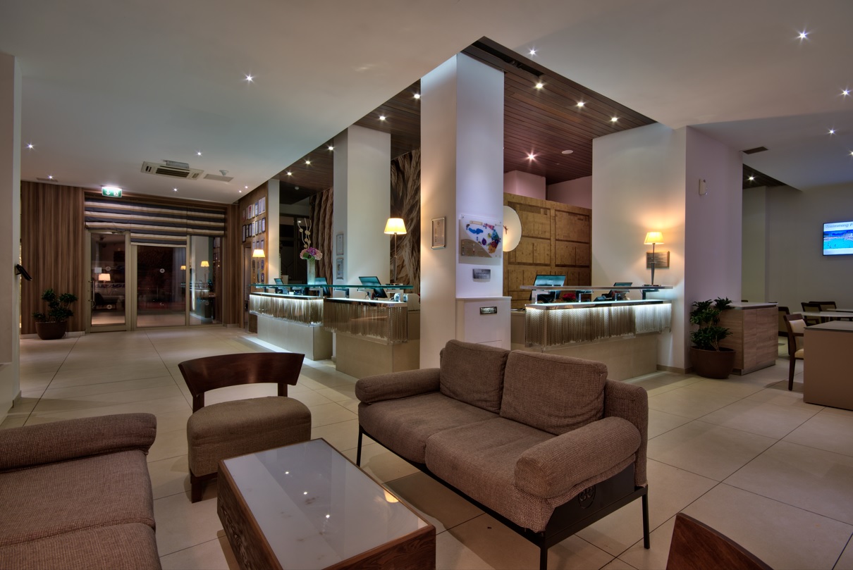 db Seabank Resort + Spa — Mellieha, Malta Island