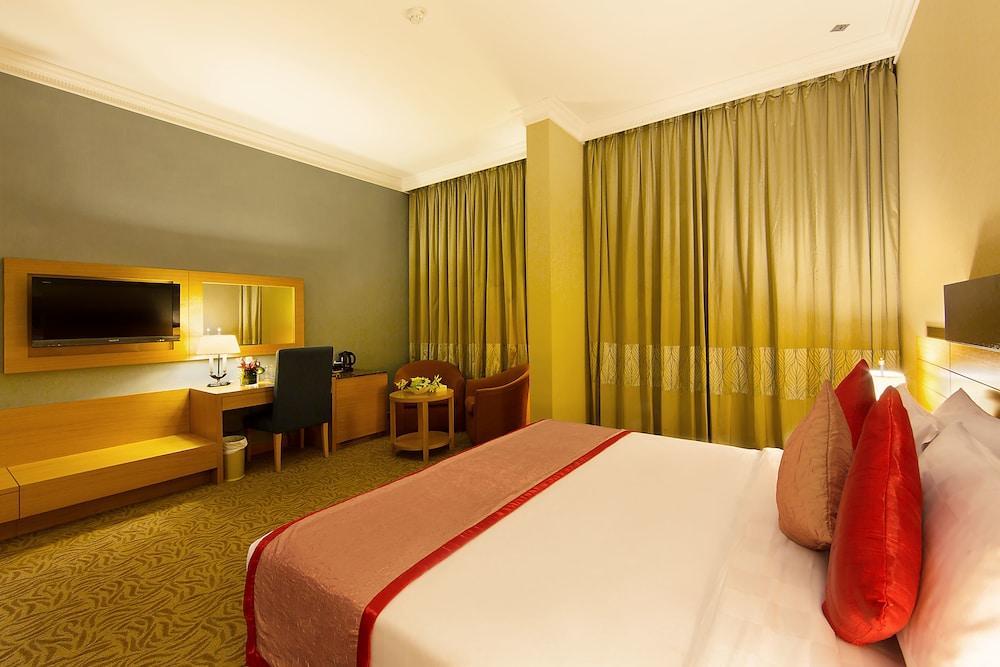 Lotus Grand Hotel