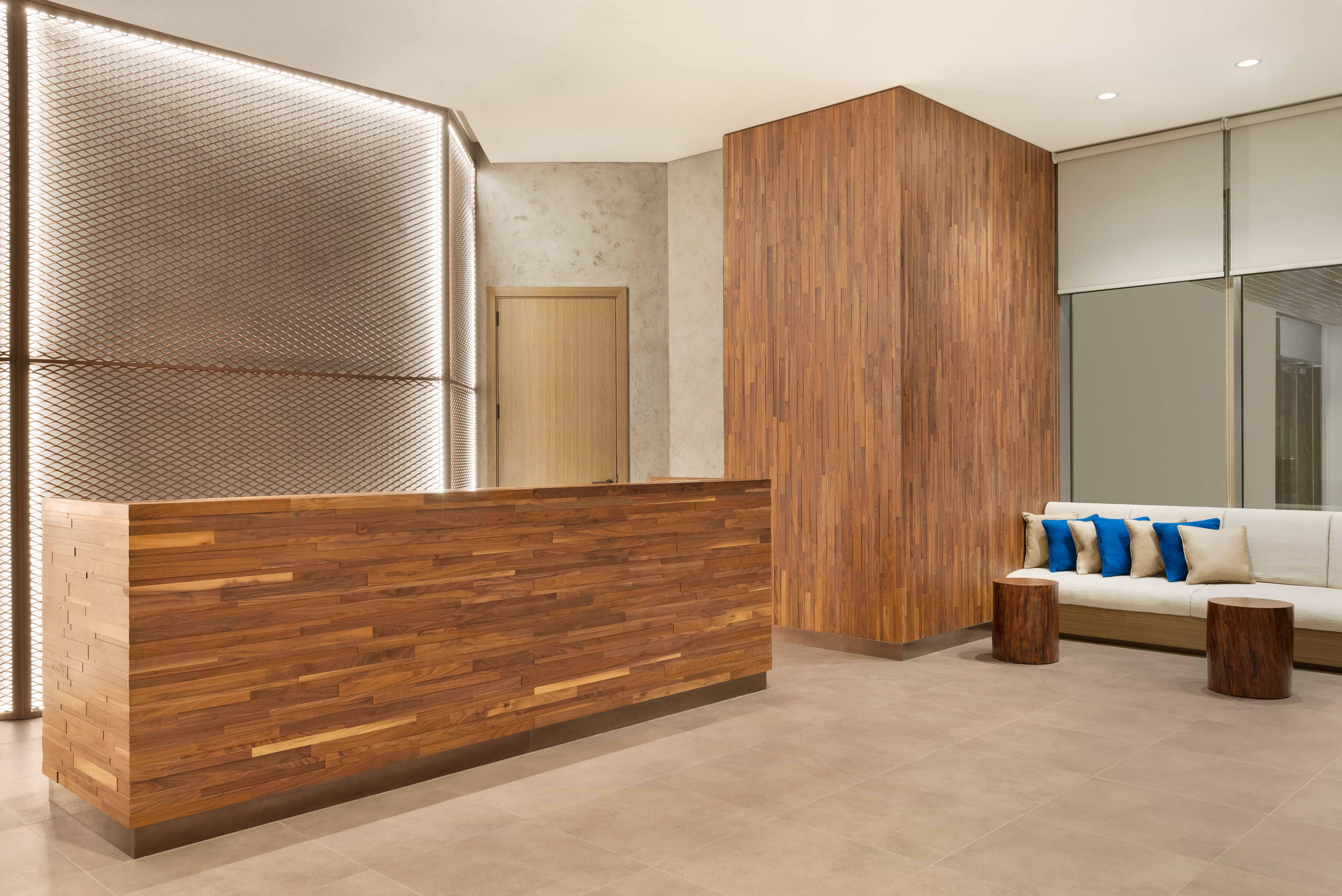 Mercure Dubai Gold District