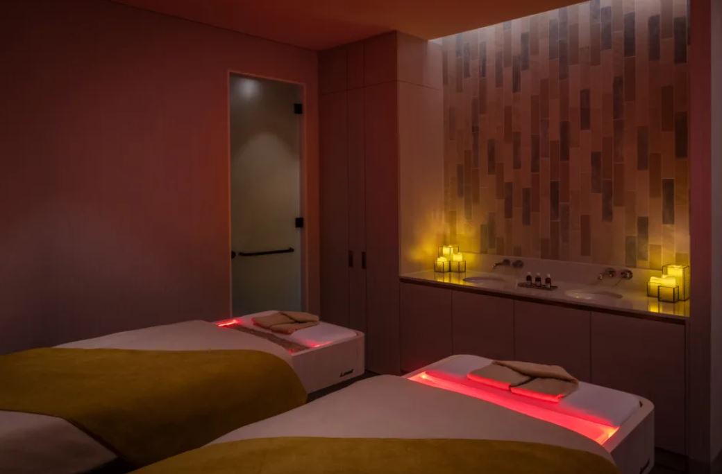 The Wb Abu Dhabi, Curio Collection By Hilton