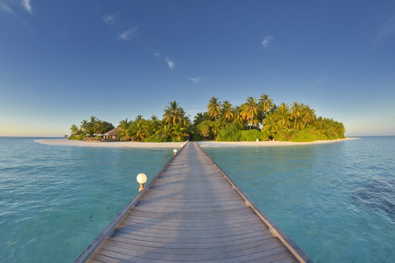 Angaga Island Resort & Spa
