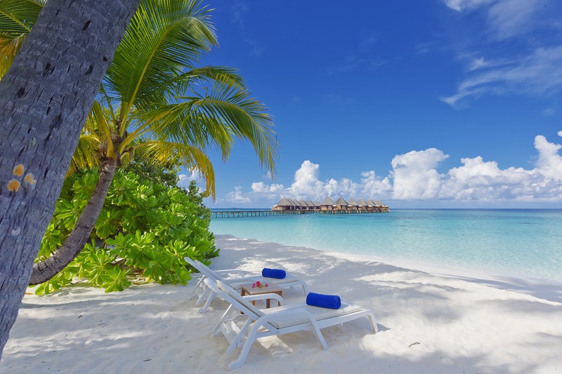 Angaga Island Resort & Spa