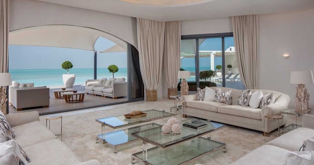 Anantara Retreat Santorini Abu Dhabi