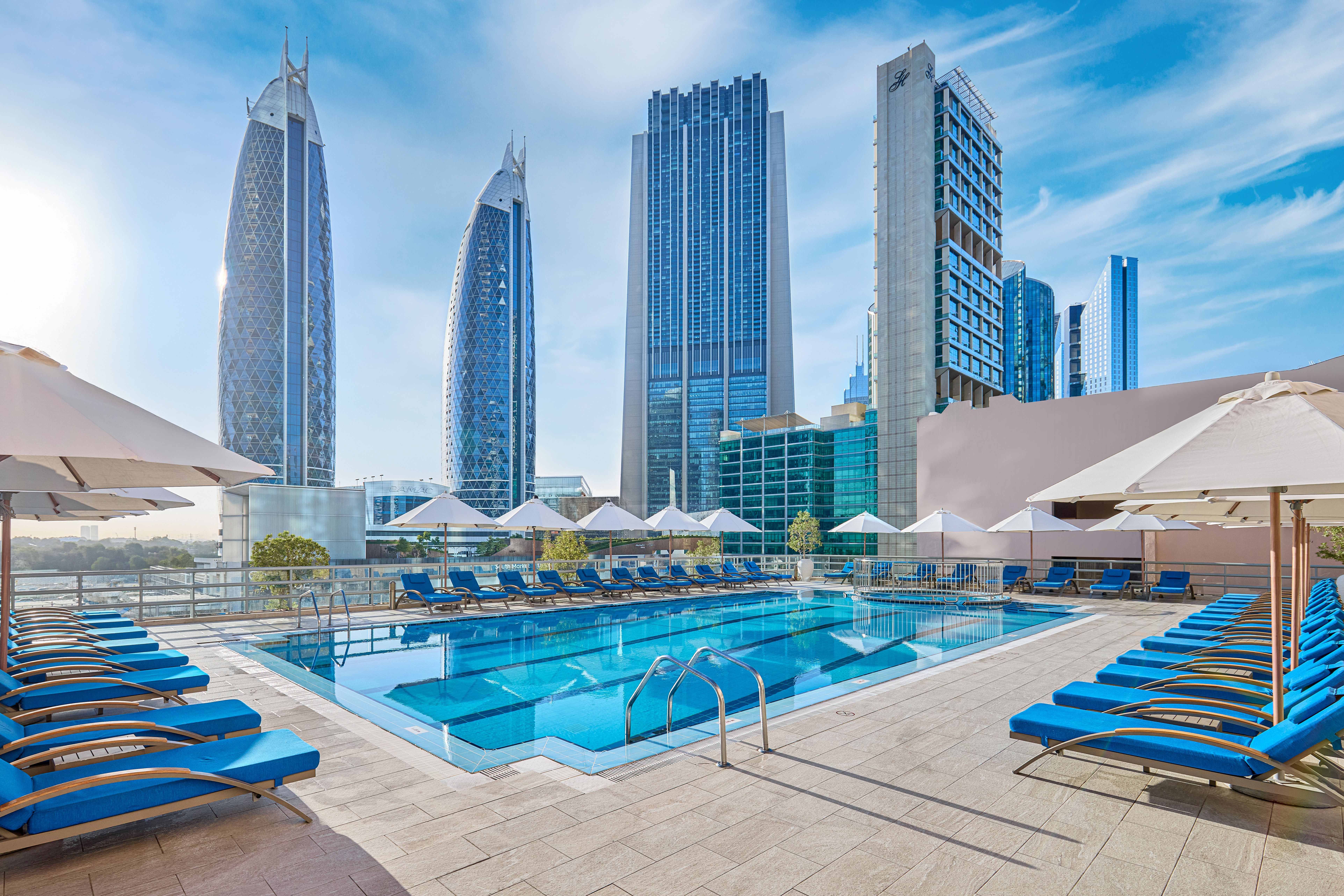 Rose Rayhaan by Rotana Hotel