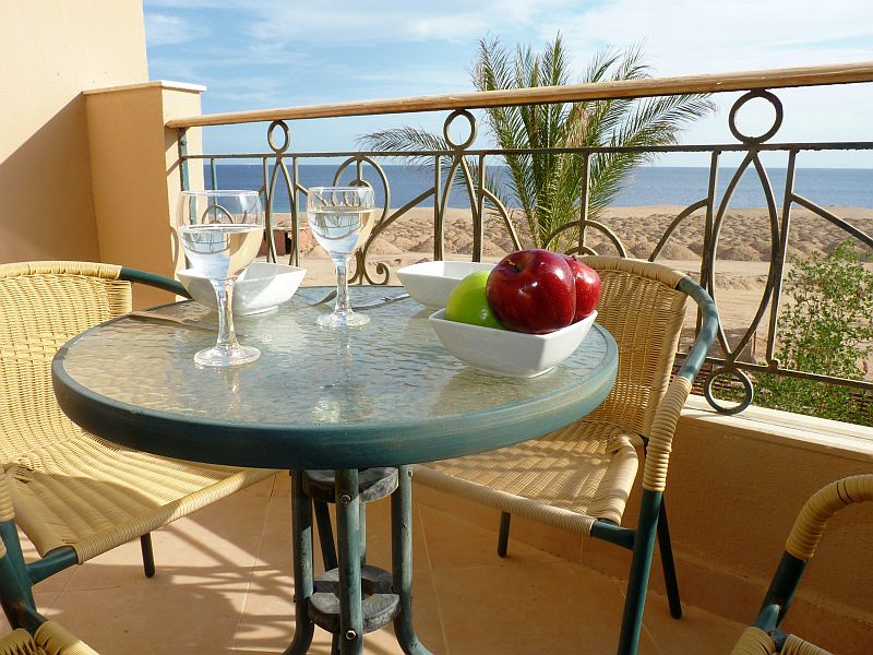 Flow Aqua Legends Resort Sahl Hasheesh
