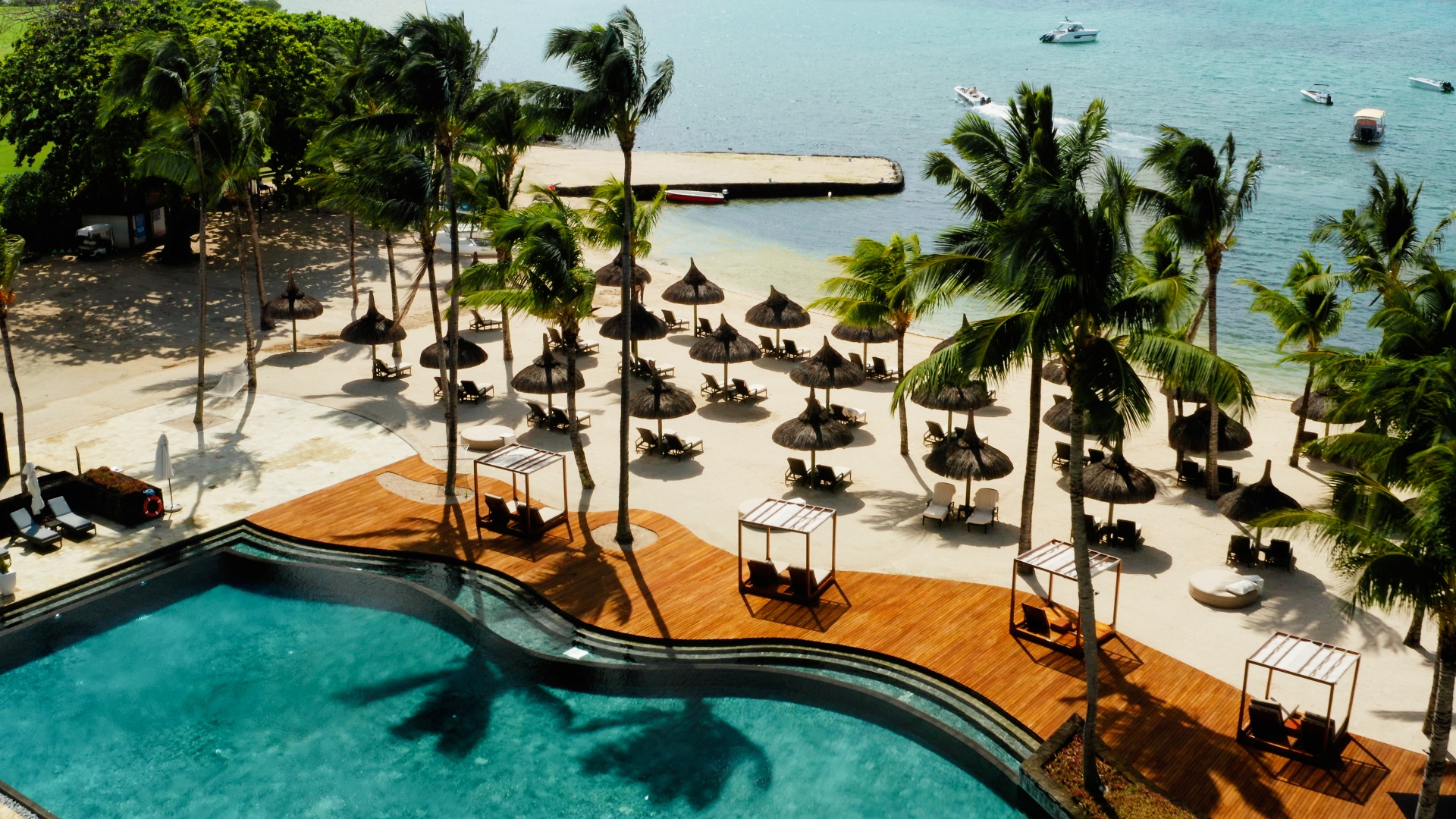 . The Bay Club at Anahita