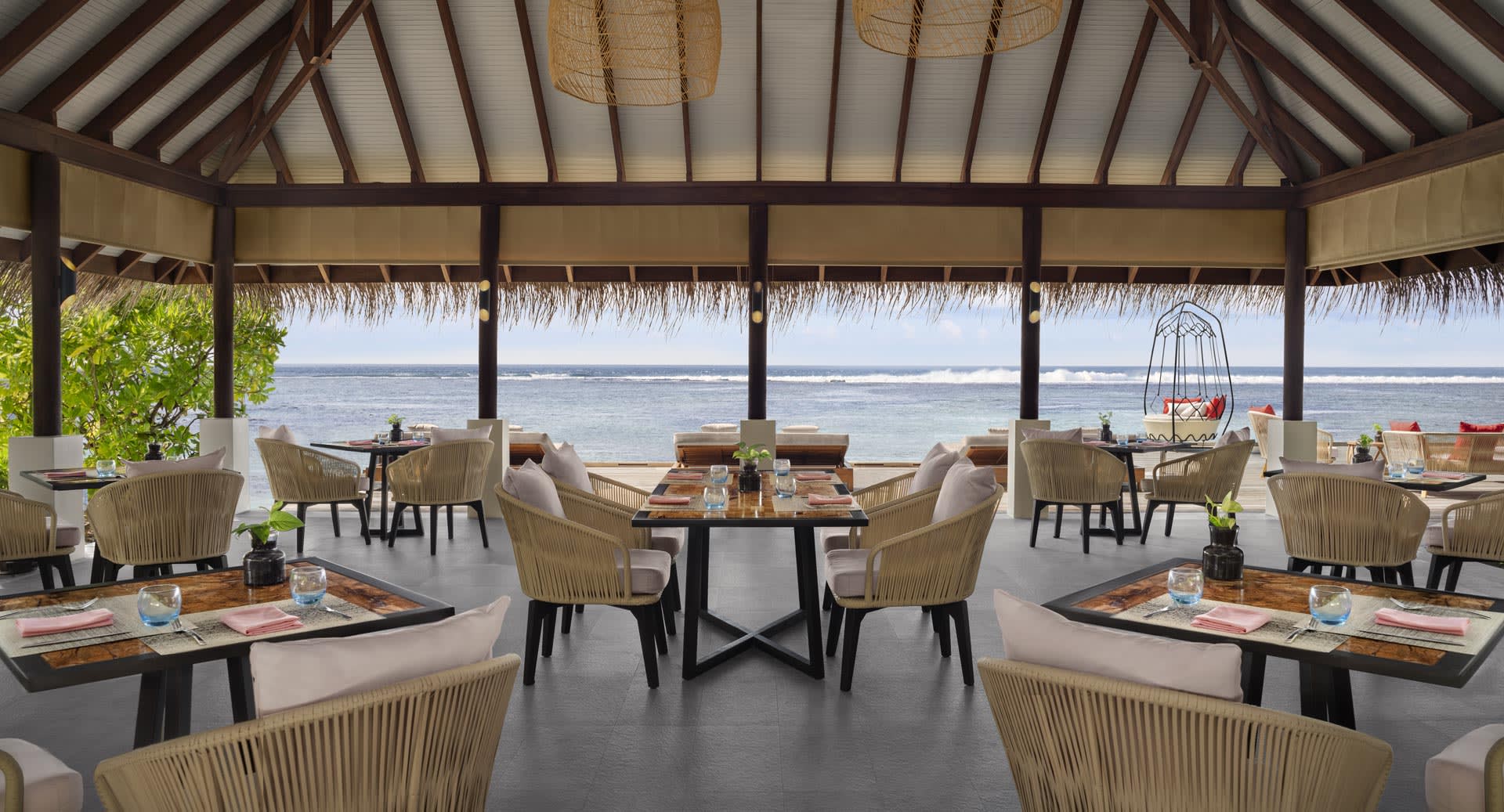 Anantara Veli Maldives Resort