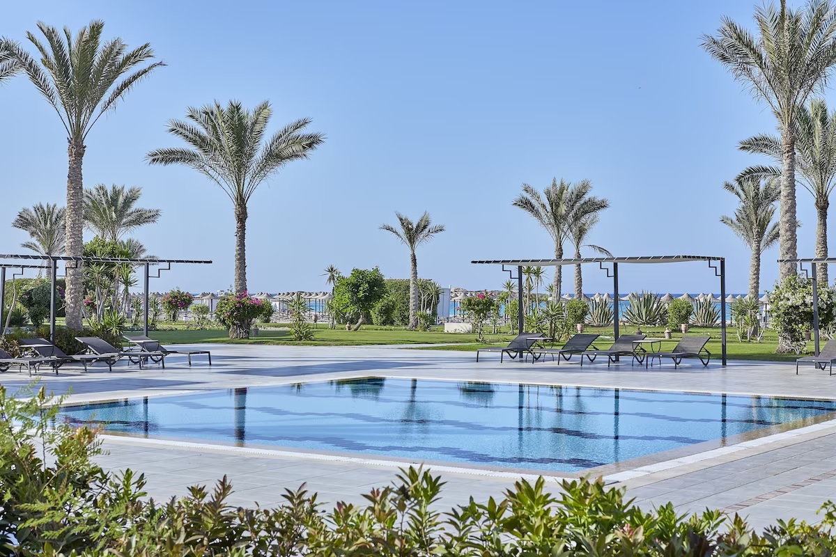 JAZ Elite Crystal, Almaza Bay