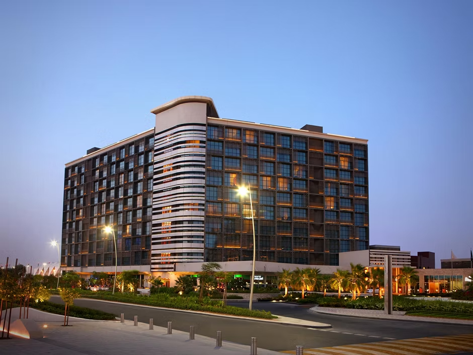 Yas Plaza Marina