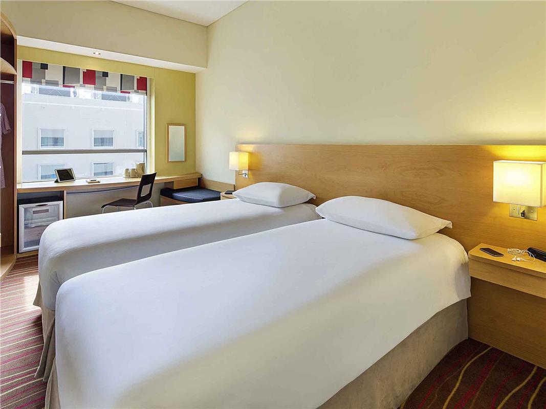 Ibis Mall Avenue Dubai Hotel