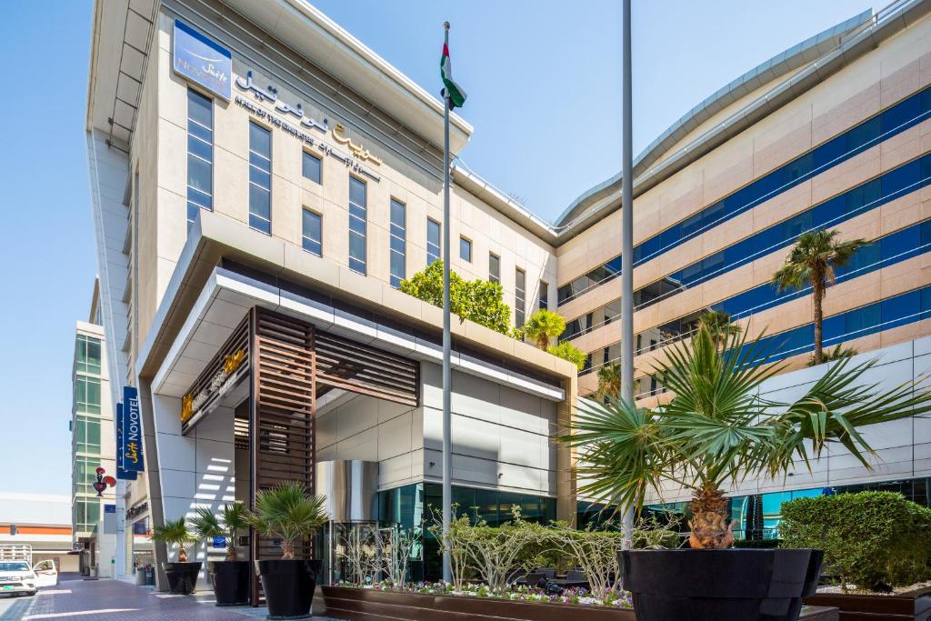 Novotel Suites Mall Avenue Dubai Hotel