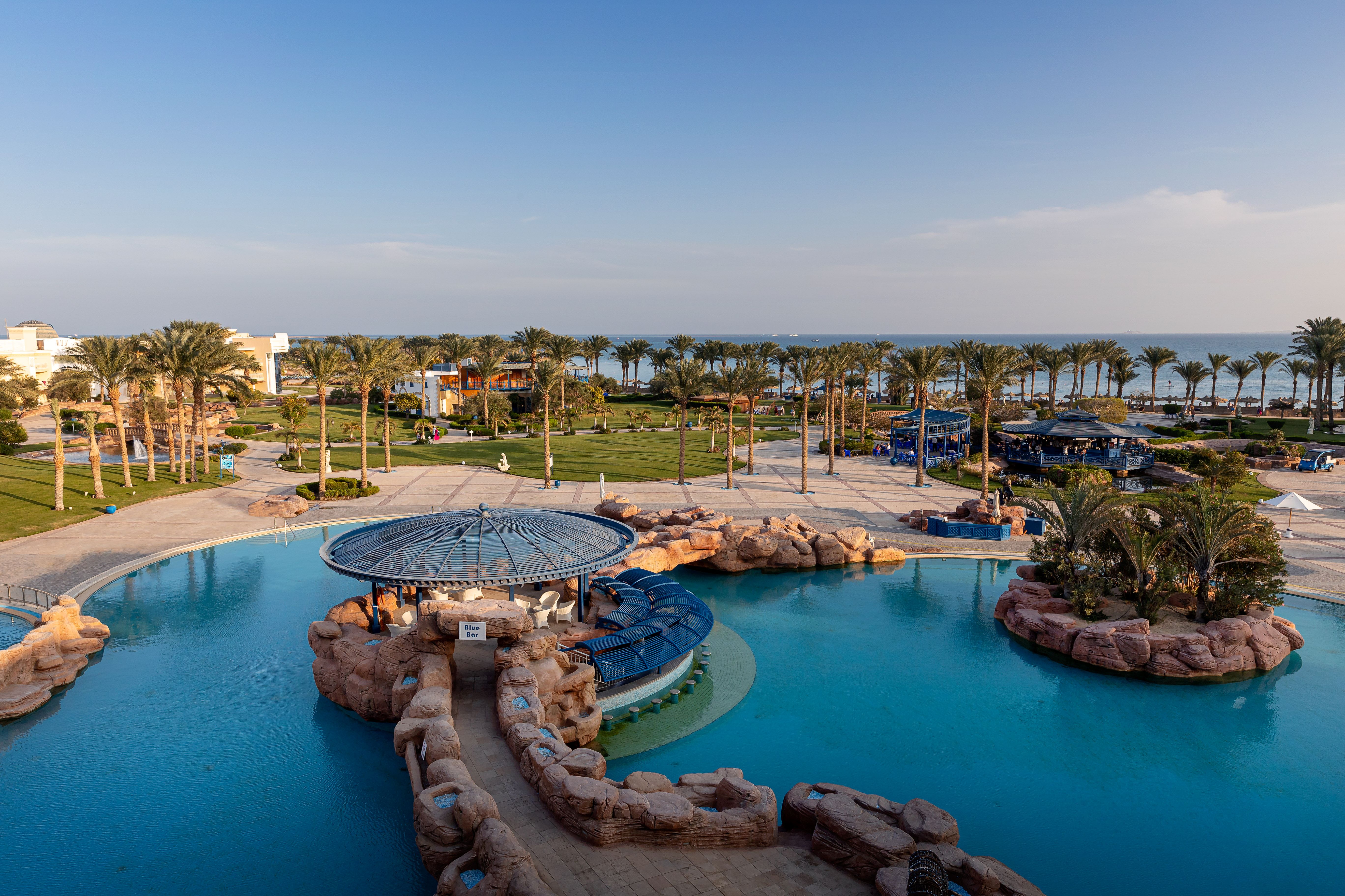 Palm Royale Resort - Soma Bay