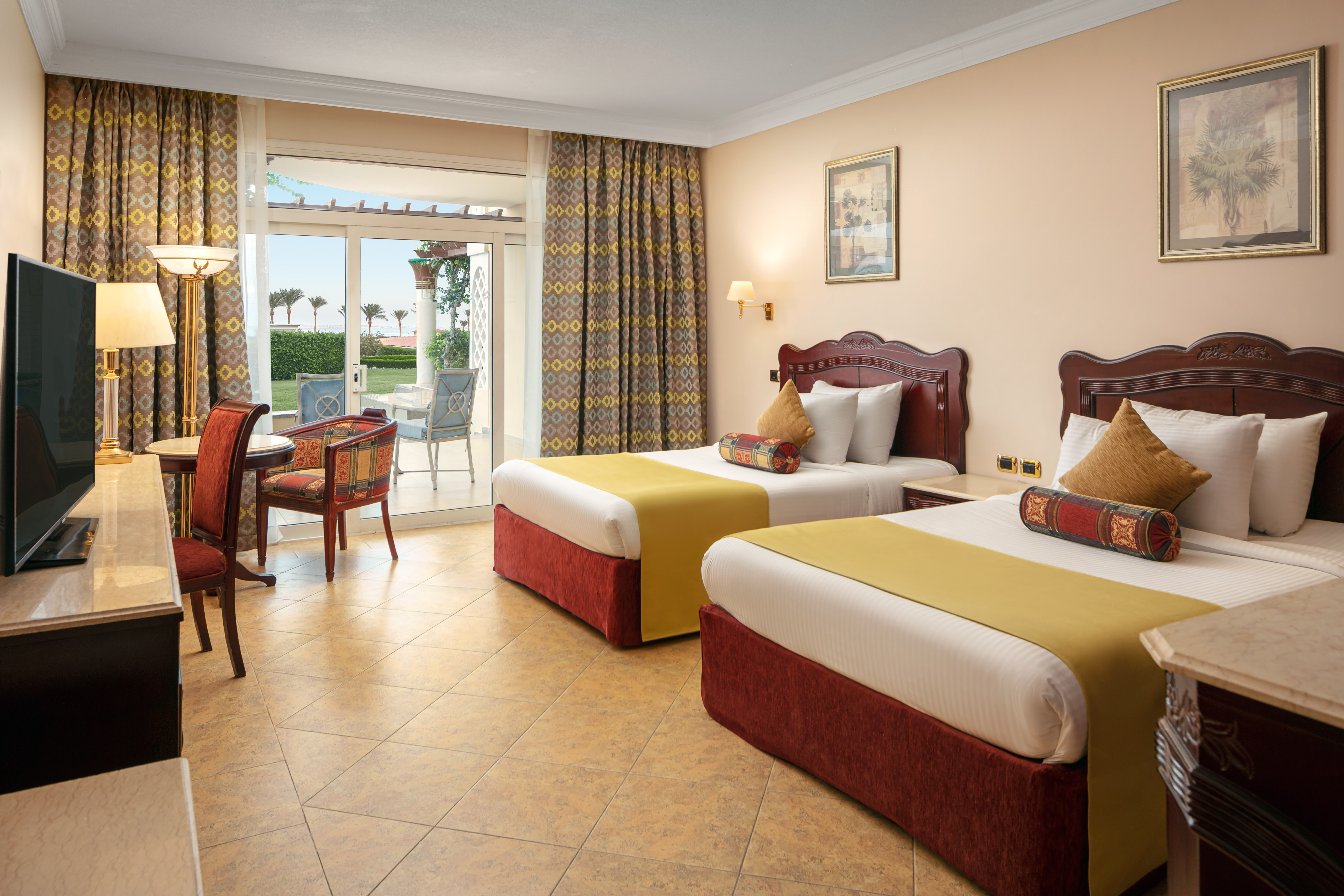 Palm Royale Resort - Soma Bay