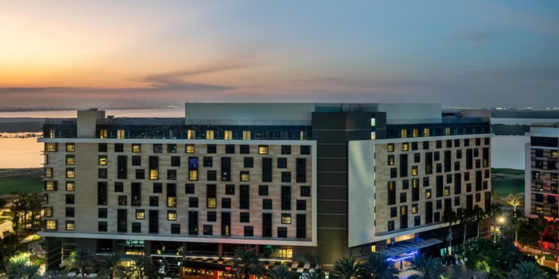 Yas Plaza Mangroves by IHG