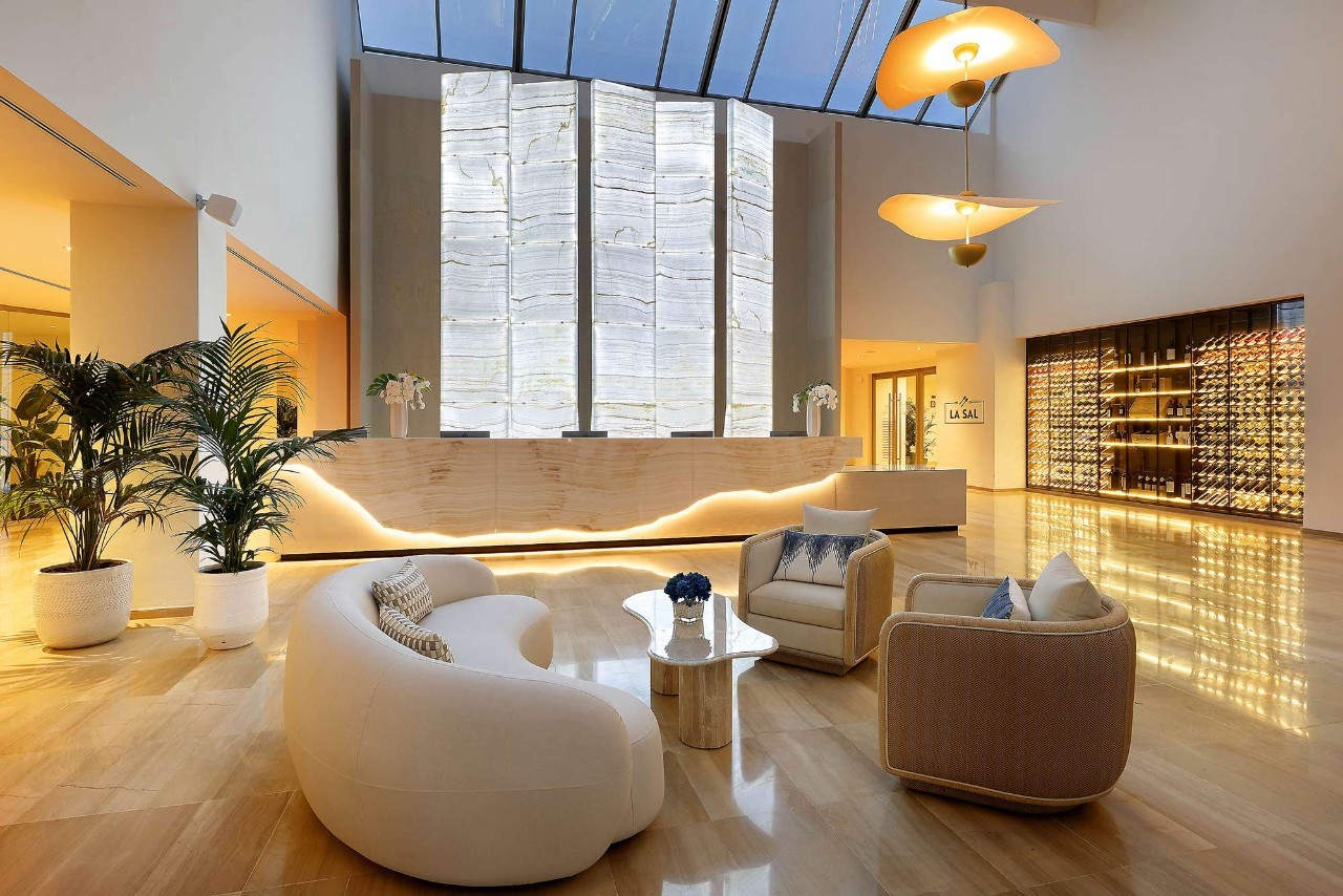 Grand Palladium Select Palace Ibiza - All Inclusive — Playa d'en Bossa, Balearic Islands