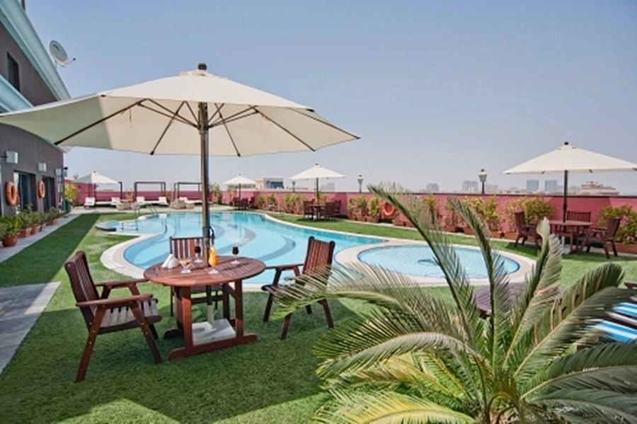 Ascot Hotel