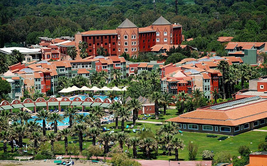 Club Mega Saray Hotel