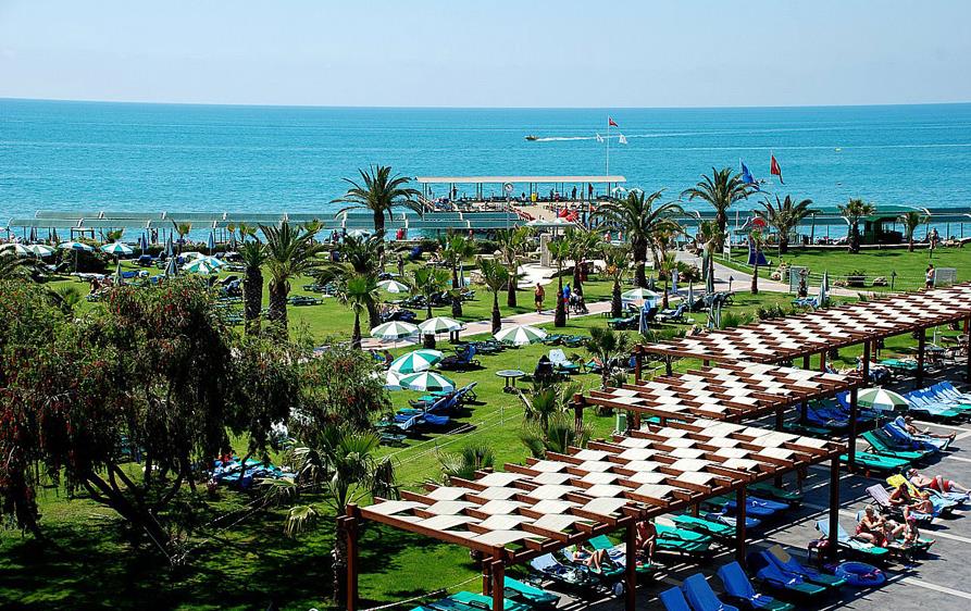 Club Mega Saray Hotel