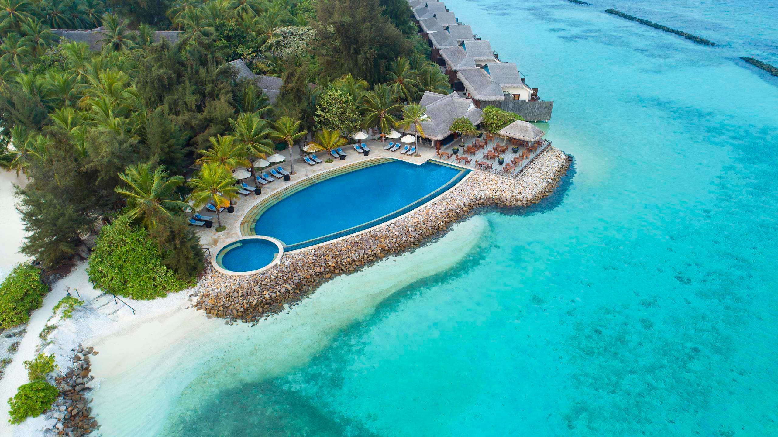 Taj Coral Reef Resort & Spa