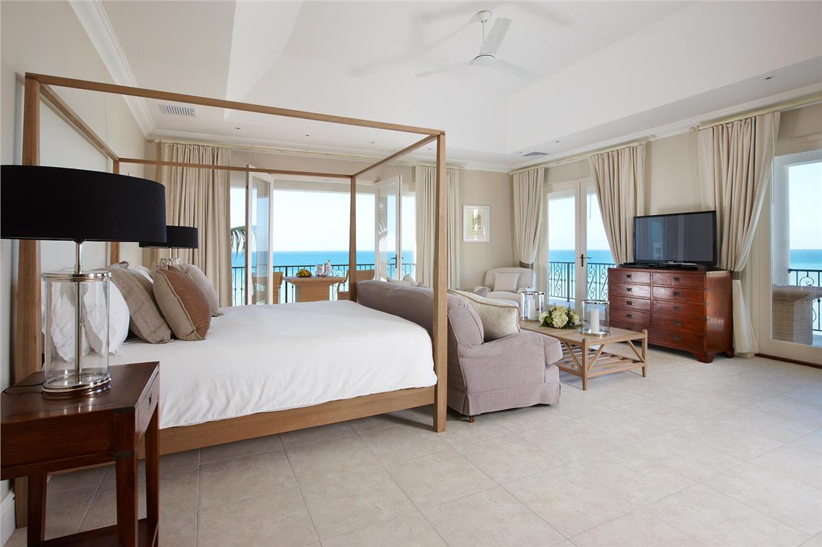 Blue Waters Resort and Spa