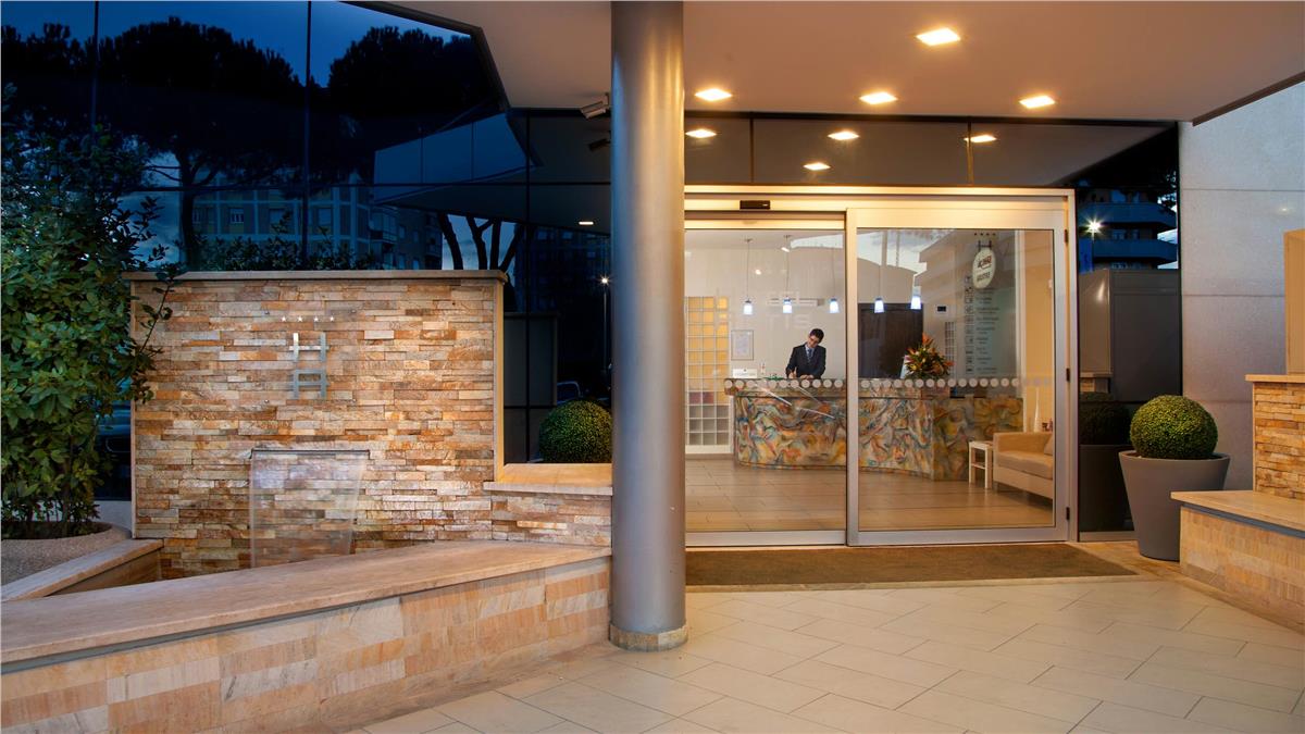 Hotel Artis