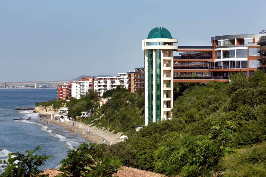 Paradise Beach Club Vacation Hotel