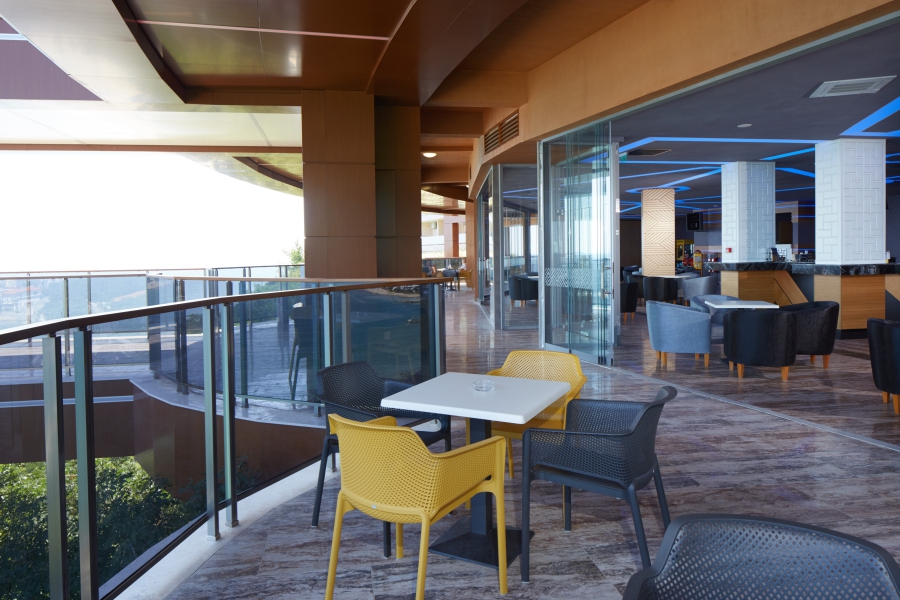 Paradise Beach Club Vacation Hotel