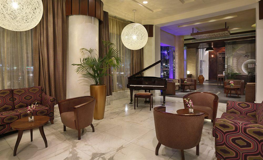 City Seasons Al Hamra Hotel
