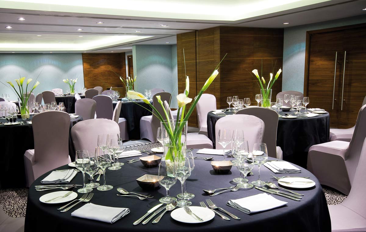 Avani Deira Dubai Hotel