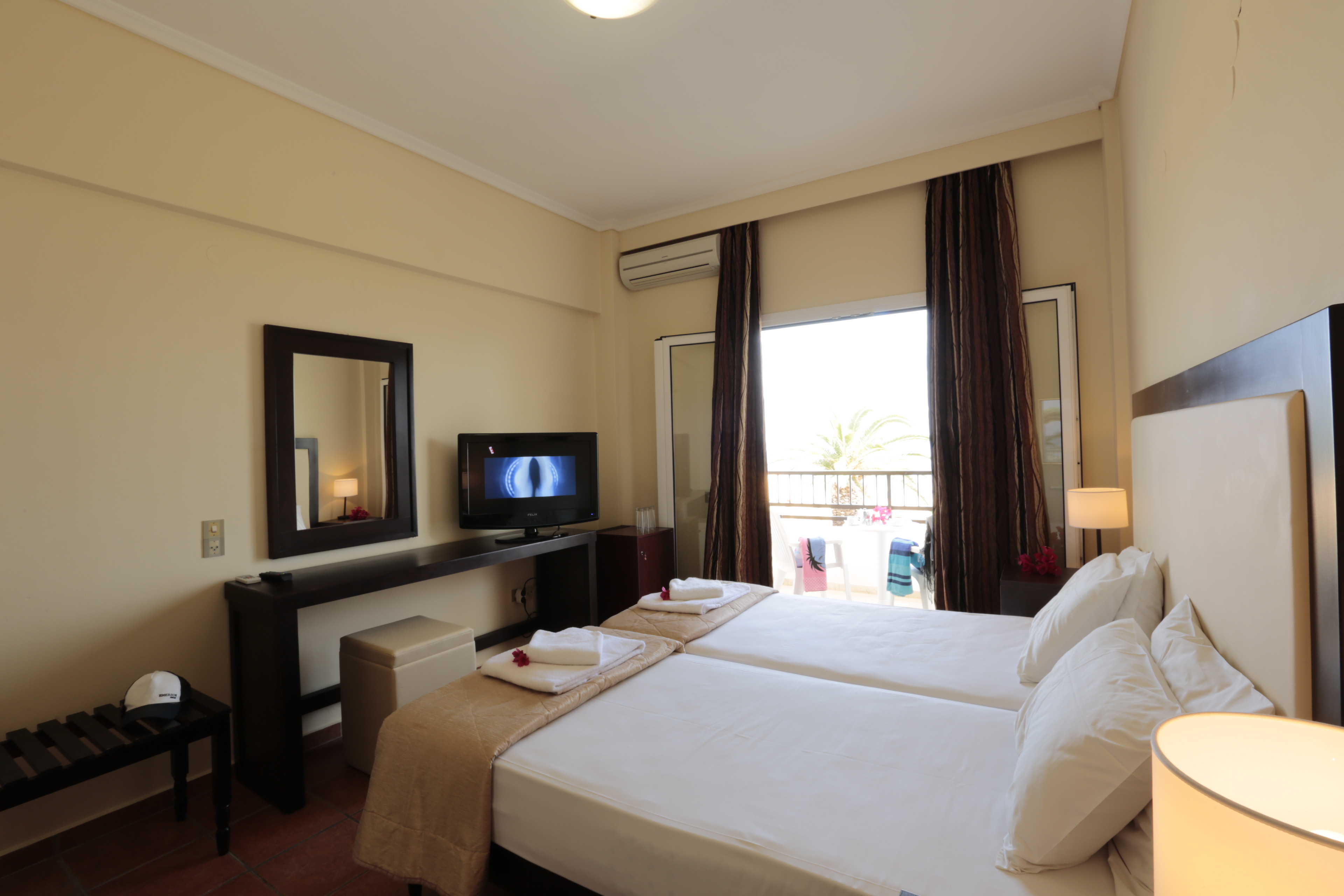 Island Beach Resort - Adults Only — Lefkimmi (Corfu), Ionian Islands