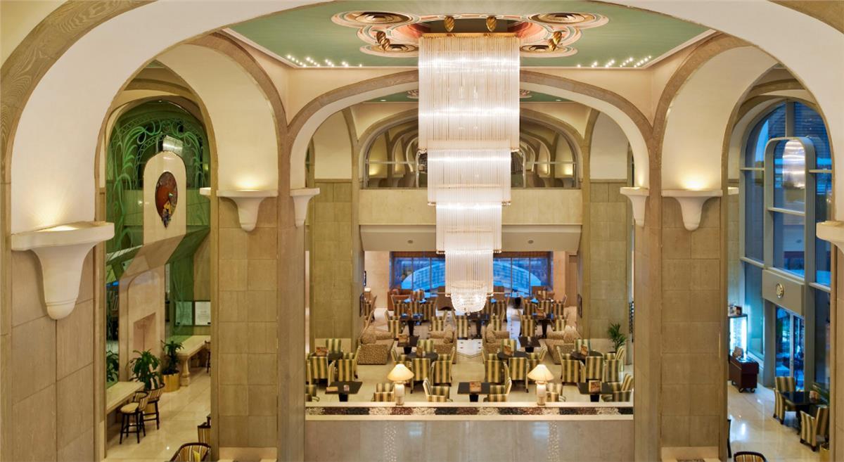 Millennium Plaza Downtown Hotel