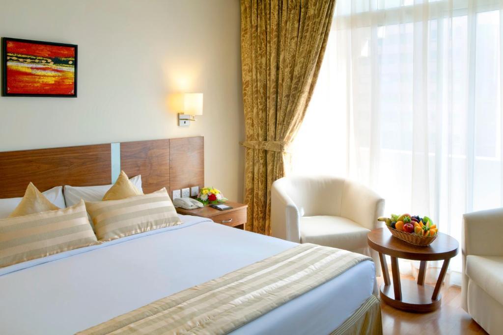 Landmark Hotel