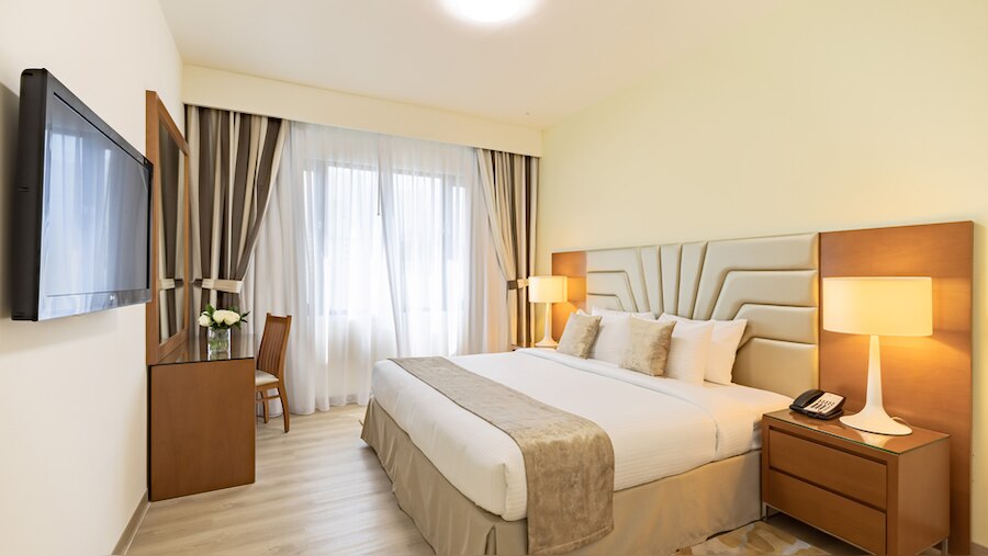 Golden Sands Hotel Apartments