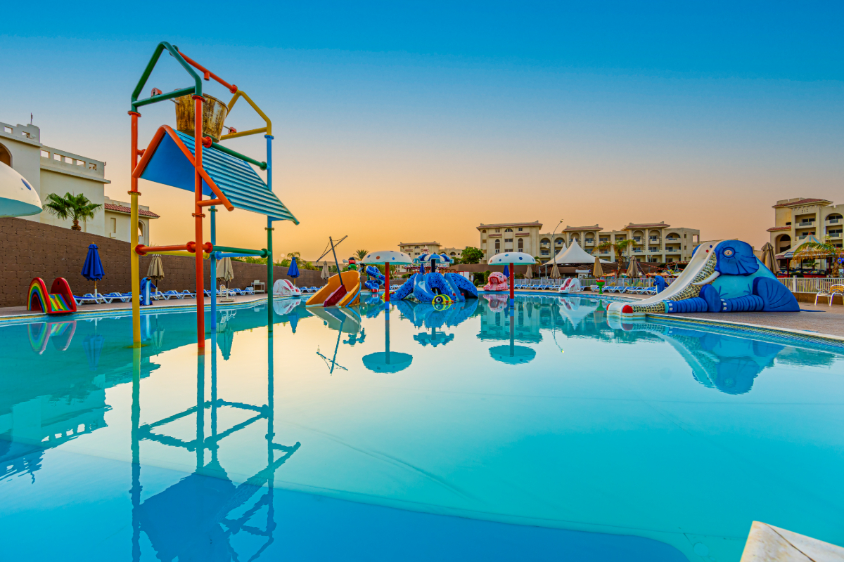 SRNTY Sun Ray — Makadi Bay, Red Sea