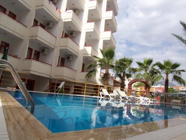 Semiz Hotel